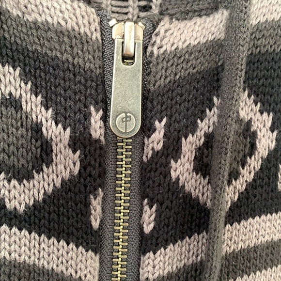 BLACK & GREY KNITTED ZIPPED HOOD SWEATER JACKET SIZE M - Picture 5 of 10